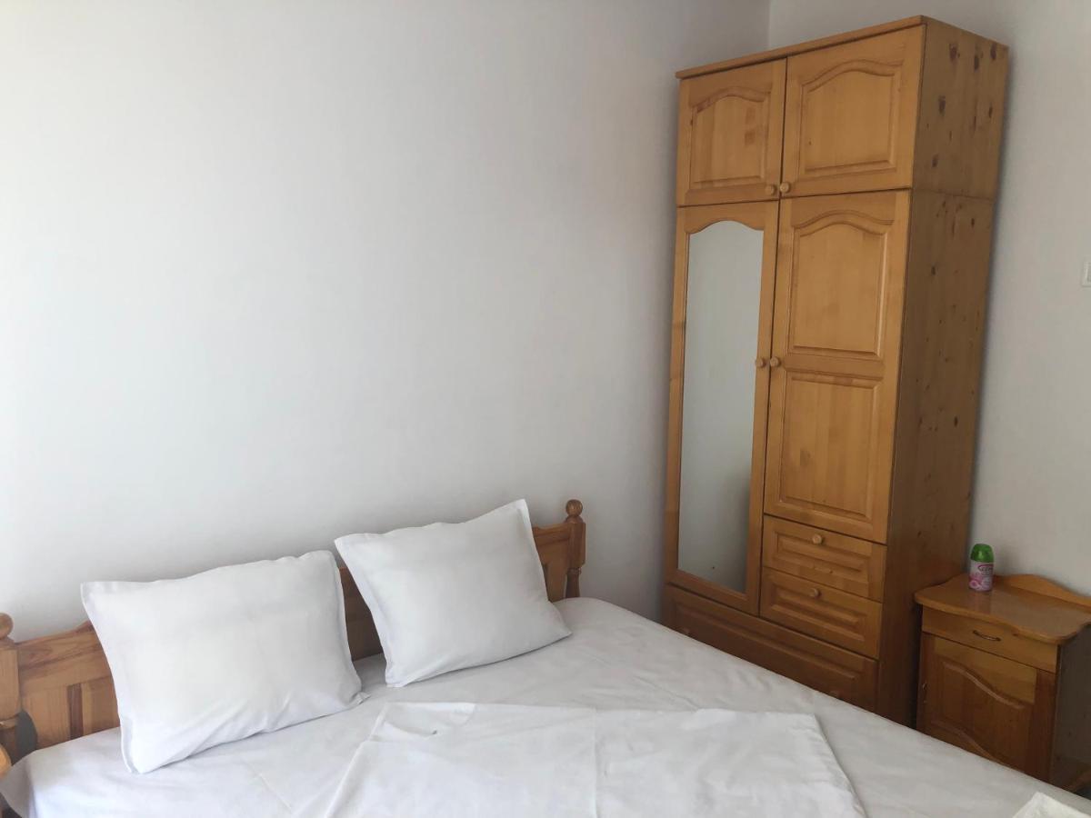 Guest House Vientes 代温 外观 照片
